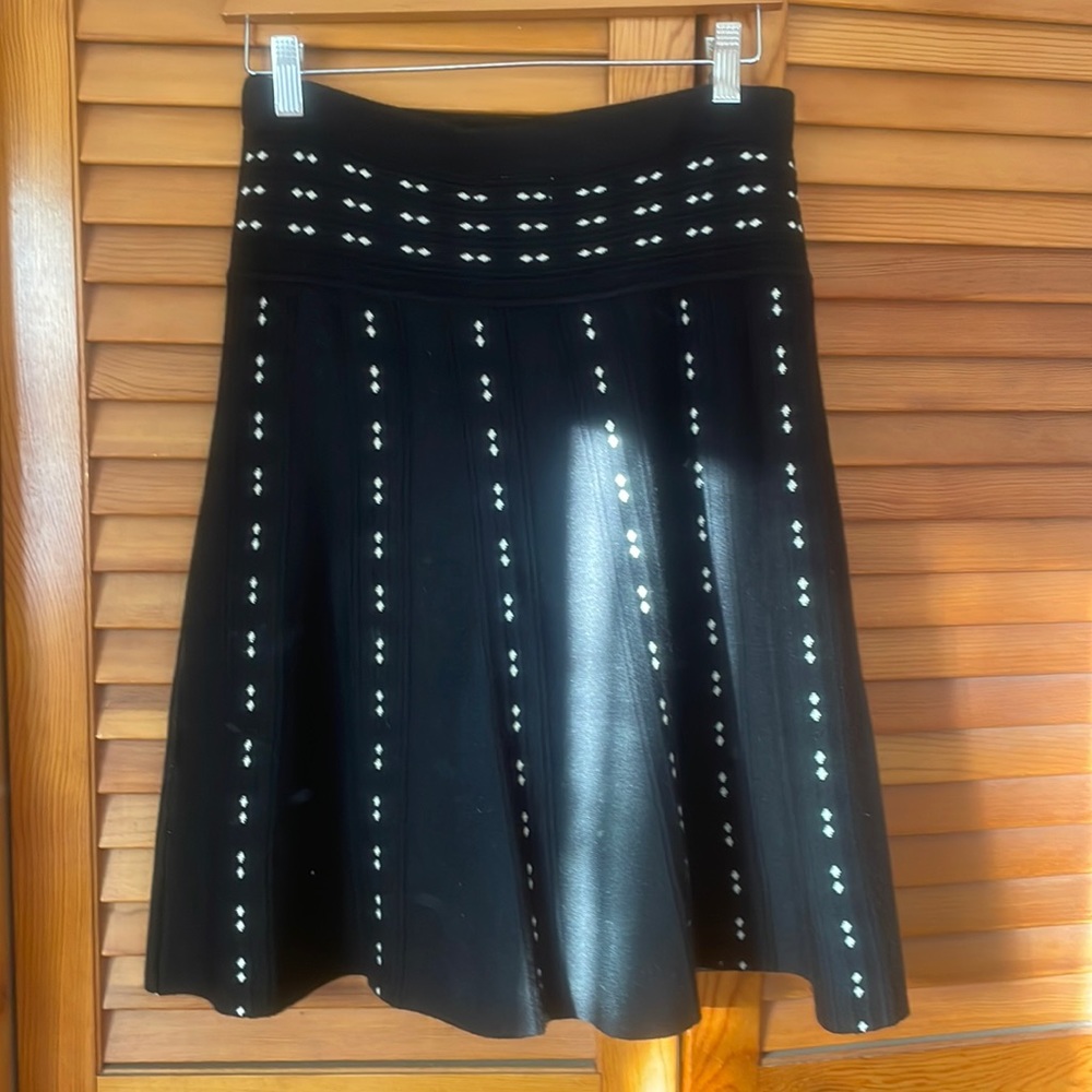 Cozy knit skirt